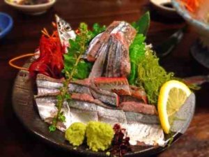 【秋刀魚の旬】築地市場の仲買人直伝 新鮮なサンマの選び方 3つのポイント
