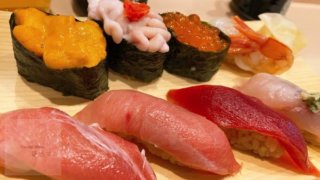 豊洲市場神楽寿司の握り寿司